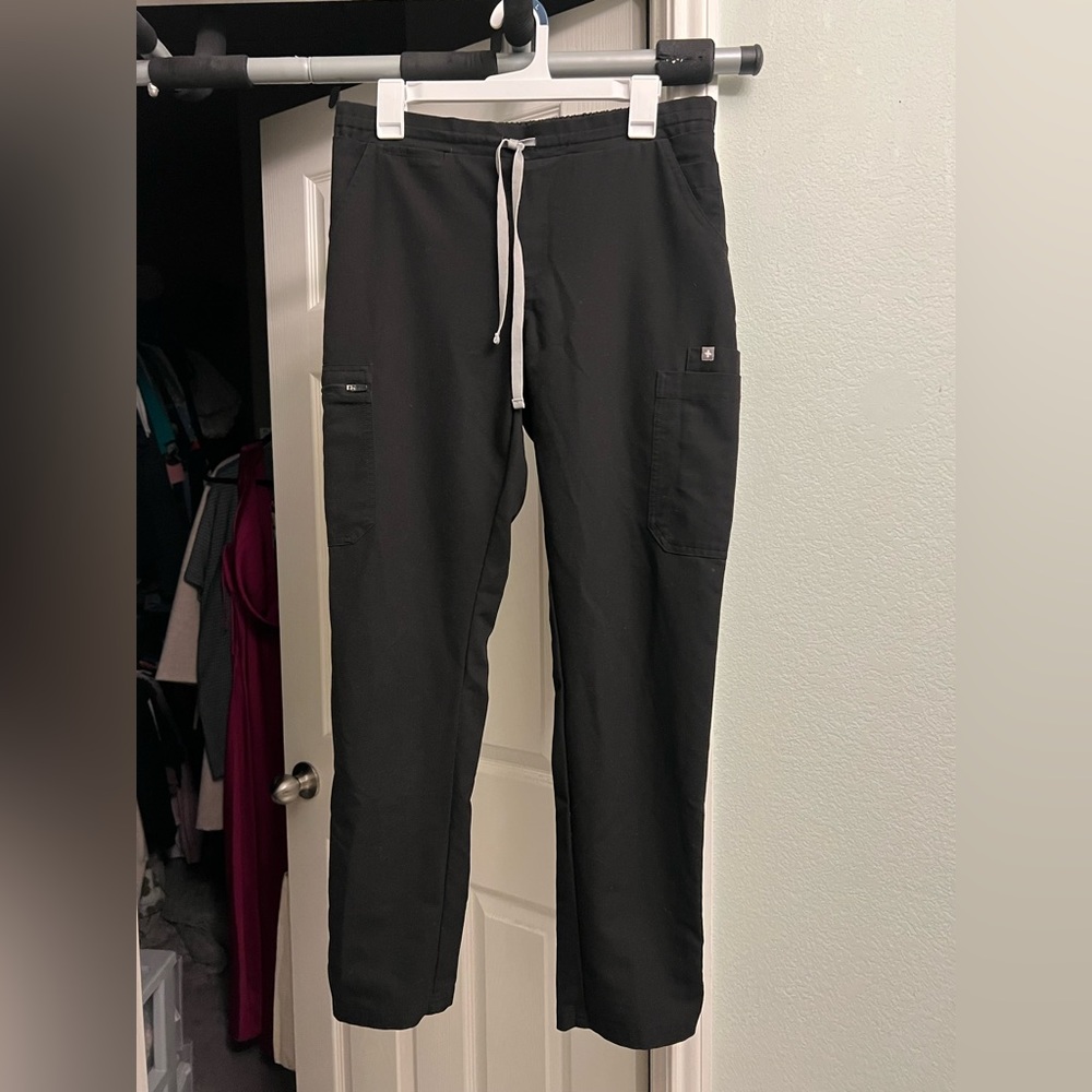 Figs scrub pants size medium